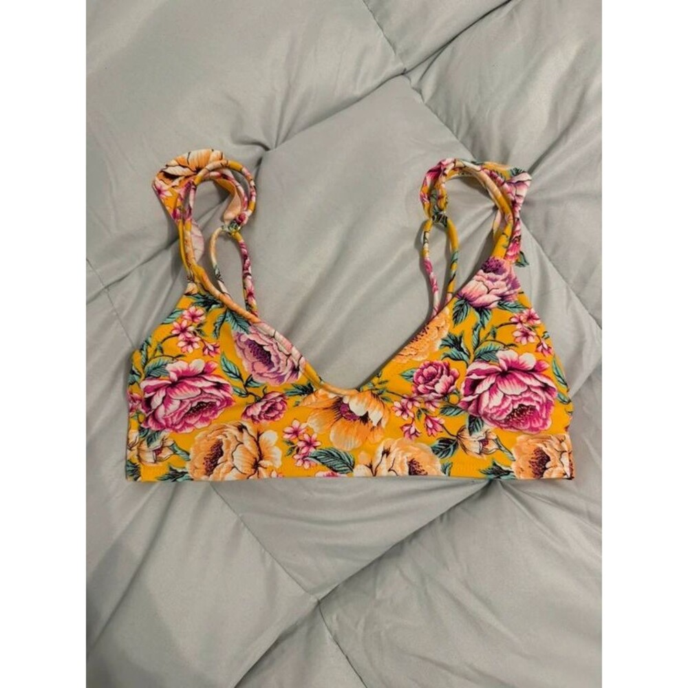 Bikini top